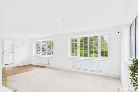 Thetford Road EweMove Mildenhall Living room 4