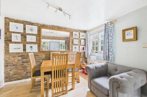 Dining Room- Mark Stephens EweMove Newmarket and S