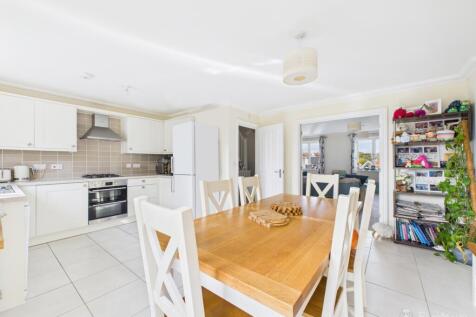 Kitchen-Diner- Mark Stephens EweMove Newmarket and