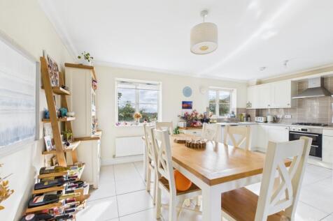 Kitchen Diner- Mark Stephens EweMove Newmarket and