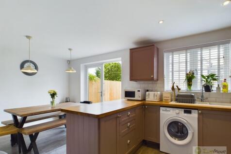 Aspal Lane Kitchen 2 EweMove Mildenhall