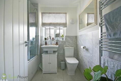 Bathroom - First Floor