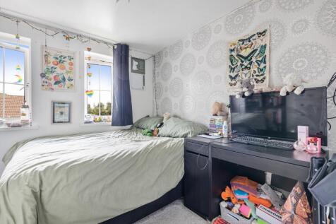 A11 - 64 Shearwater Dr Torquay - 240828