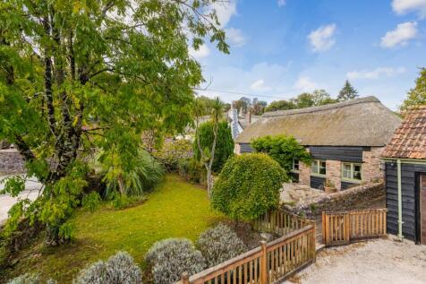 A04 - Cockington, Meadow Thatch - 241005