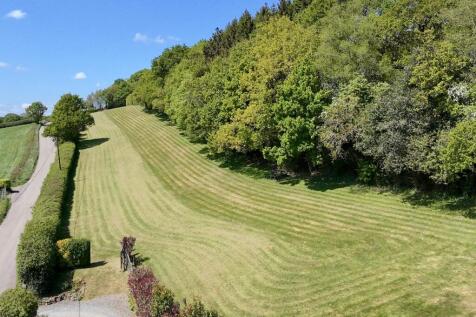 EweMove South Molton - The Bungalow - Meadow