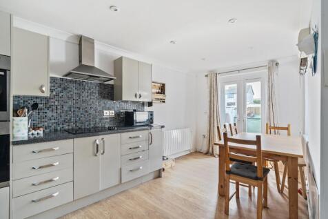 Kitchen-Dining-Family 4
