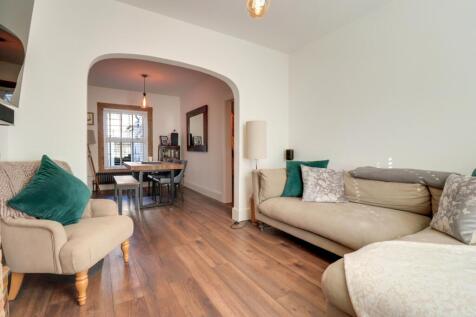 Sitting Dining Room