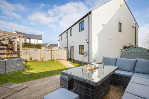 A07 - 43 Wilkins Drive Paignton - 250326