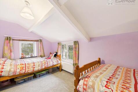 CAM03640G0-PR0039-STILL026