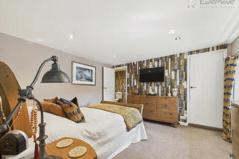 EweMove South Molton - Pollards Farm - Bedroom 2