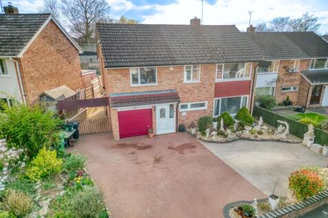 Ewemove Taunton - Parkfield Crescent (1)