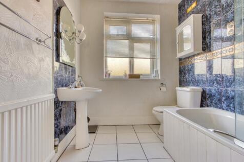 Ewemove Taunton Tamar Av (17)
