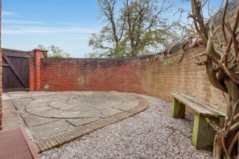 Secret Side Patio