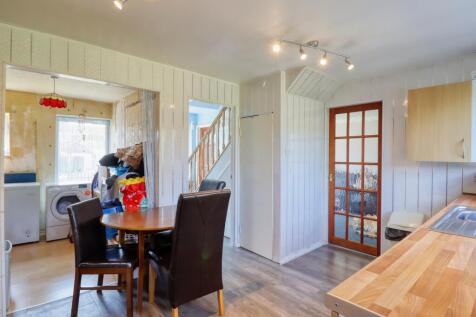 Kitchen EweMove Swindon South