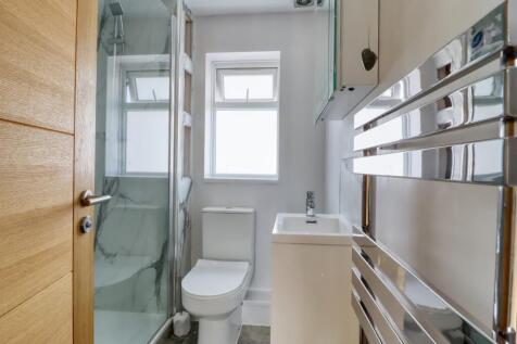 Bathroom EweMove Swindon South