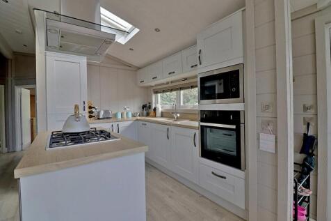 MP24 Kitchen 1