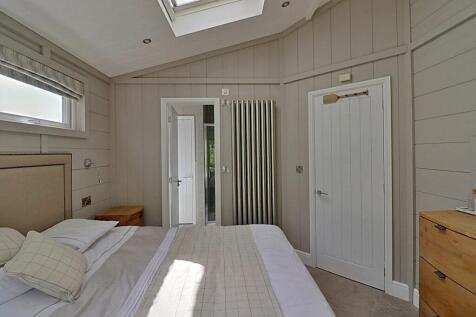 MP24 Master Bedroom 2