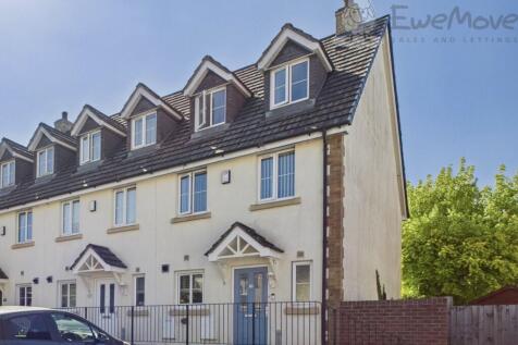 EweMove South Molton - Raleigh Mead - External Fro