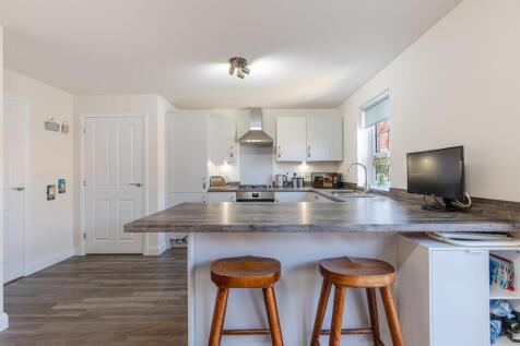 A09 - 1 Hollyberry Road Paignton - 250514