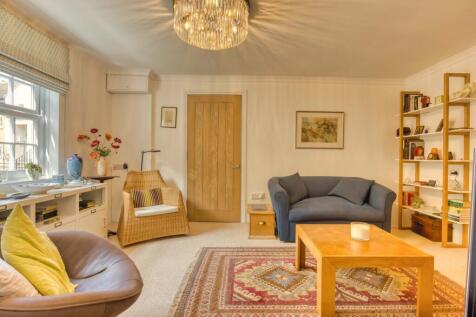 Ewemove Taunton - Eastgate Gardens (9)