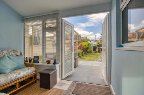 Ewemove Taunton - Midford Road (21)