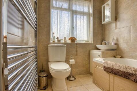 Ewemove Taunton - Midford Road (3)