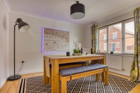Ewemove Taunton - Merrifields (2)