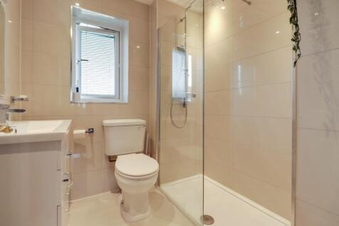 Main Shower Room