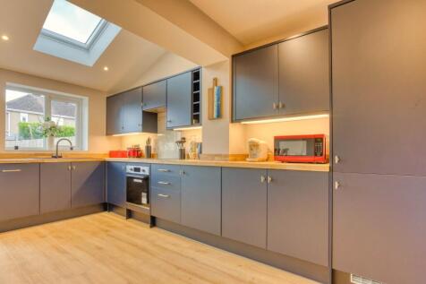Ewemove Taunton - Hoveland Lane (2)