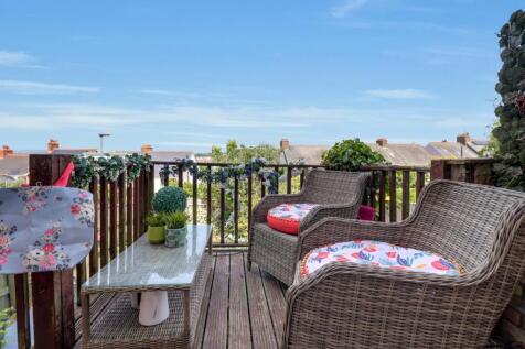Rear Decking