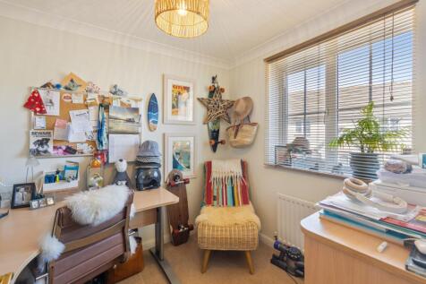 A18 - 12 Grampian Close, Paignton - 250522