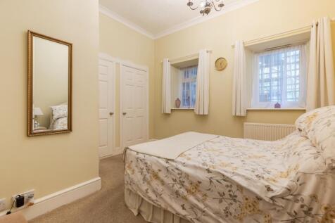 A15 - Lower Erith Road, The Cottage, Torquay - 250