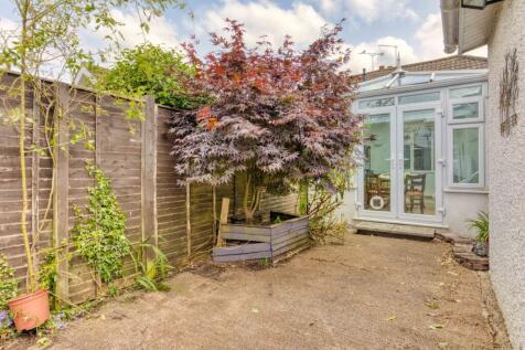 Ewemove Taunton - Eastwick Road (1)