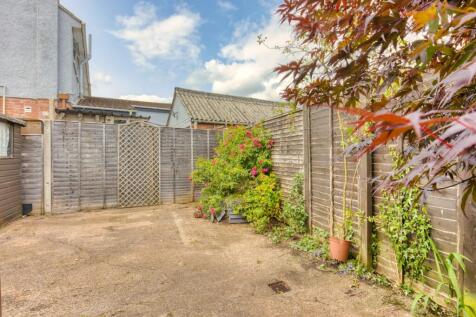 Ewemove Taunton - Eastwick Road (16)
