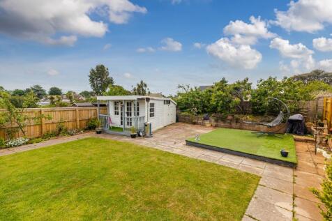 A05 - 115 Goodrington Road Paignton - 250606
