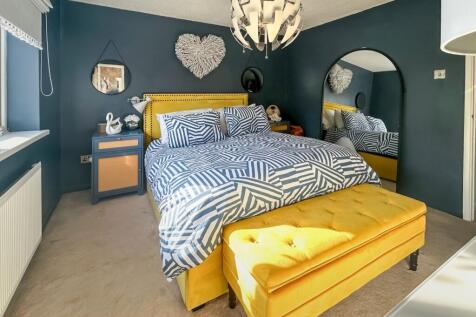 Master-Bedroom