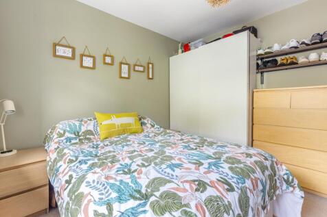 A15 - 14 Clifton Crescent, Paignton - 250626