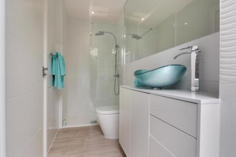 Annex Ensuite