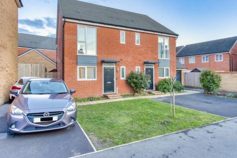 Apple Tree Close