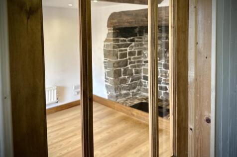 EweMove South Molton - East Street - Lounge Door