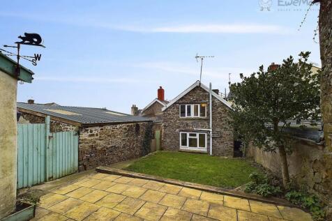 EweMove South Molton - East Street - Rear