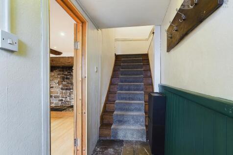EweMove South Molton - East Street - Entrance Hall
