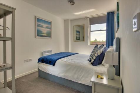 Ewemove Taunton Waterside Place (9)