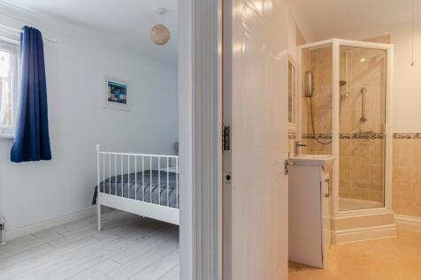 A34 - 80 Seymour Drive Dartmouth - 250714