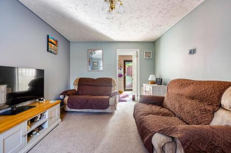 A10 - 29 Merlin Way, Torquay - 250724