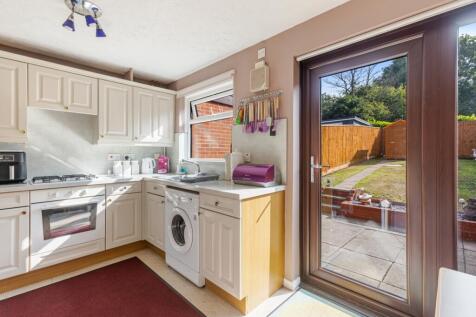 A07 - 29 Merlin Way, Torquay - 250724