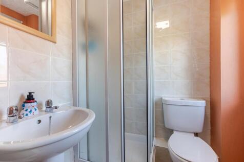 A15 - 29 Merlin Way, Torquay - 250724