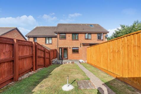 A04 - 29 Merlin Way, Torquay - 250724