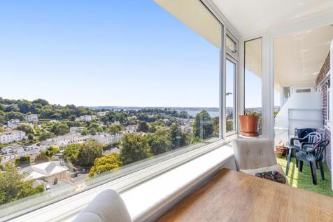 A20 - Flat 28, Holme Court Warrberry Road Torquay 