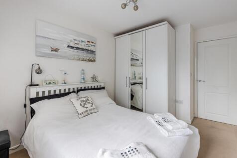 A12 - 2 Hollyhock Way, Paignton - 250730